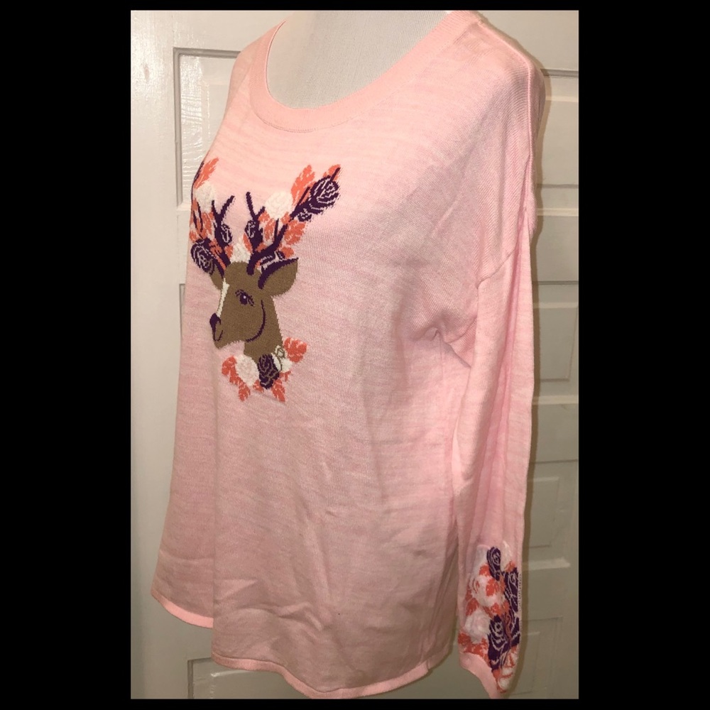 Pink Deer Pattern Sweater - Picture 3 of 11